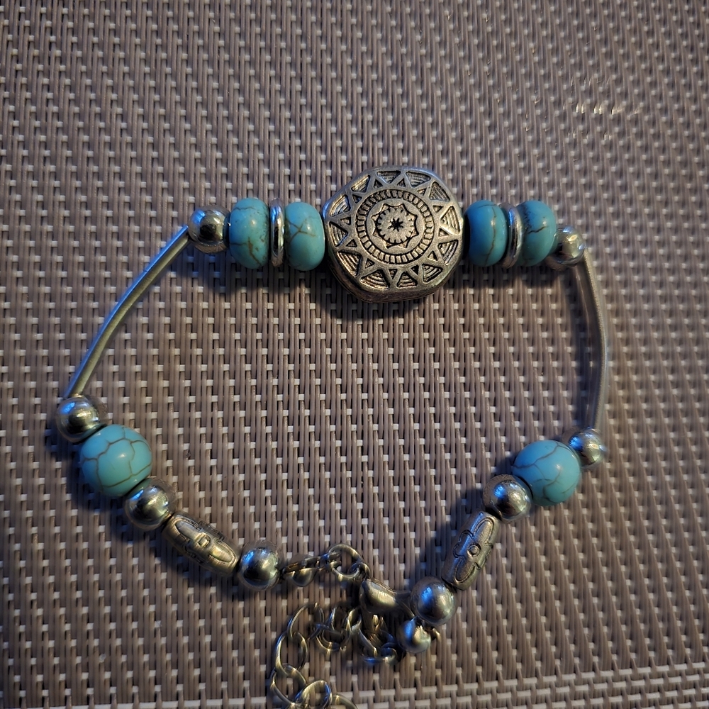 Turquoise and Sterlung  Silver Beaded Bracelet